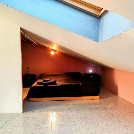 Guasco's Monolocale Con Ampio Terrazzo Appartement