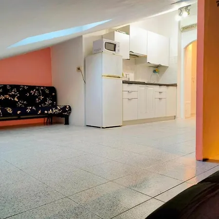 Guasco's Monolocale Con Ampio Terrazzo * Padova